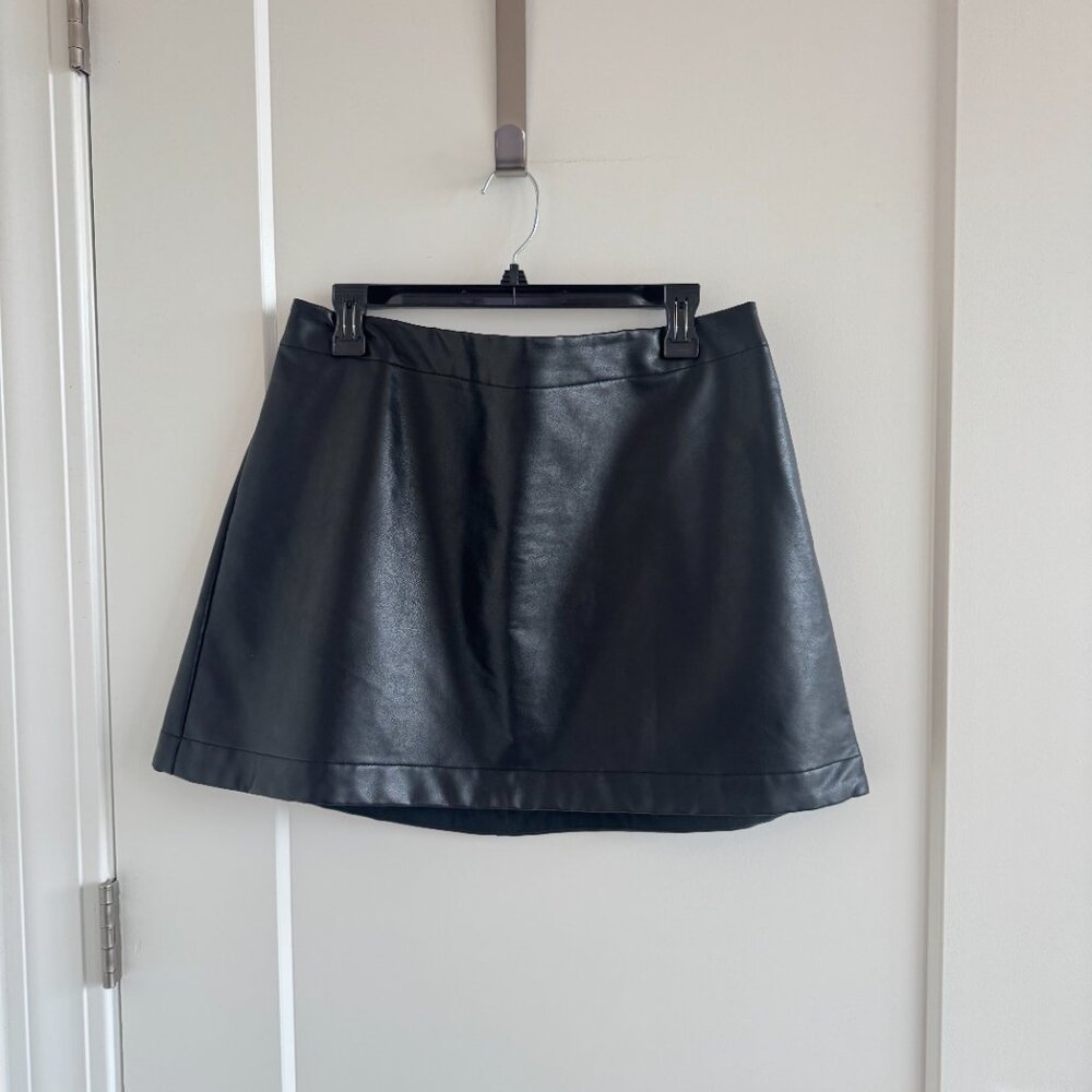 Gap Faux-Leather Mini Skirt - Picture 8 of 8